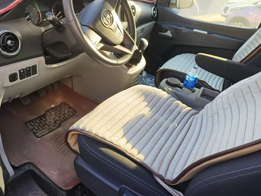 JAC Refine Ruifeng M3