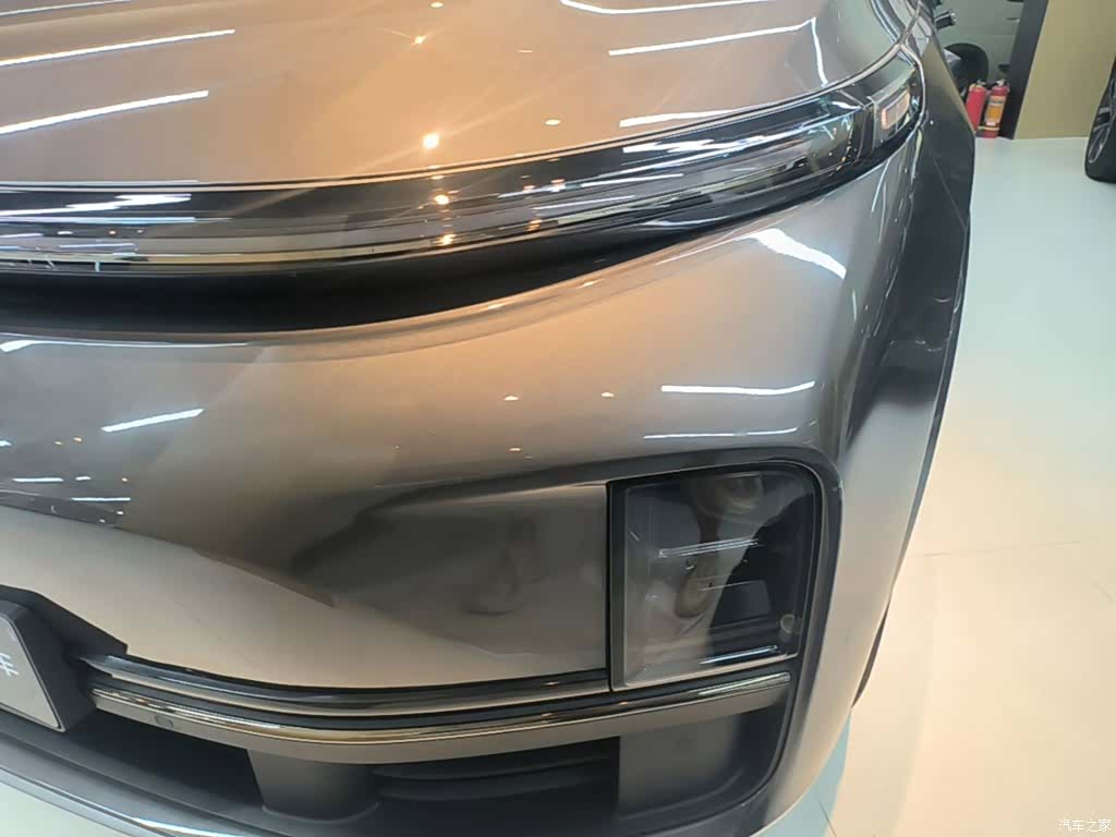 Li Auto L8, 2025 24