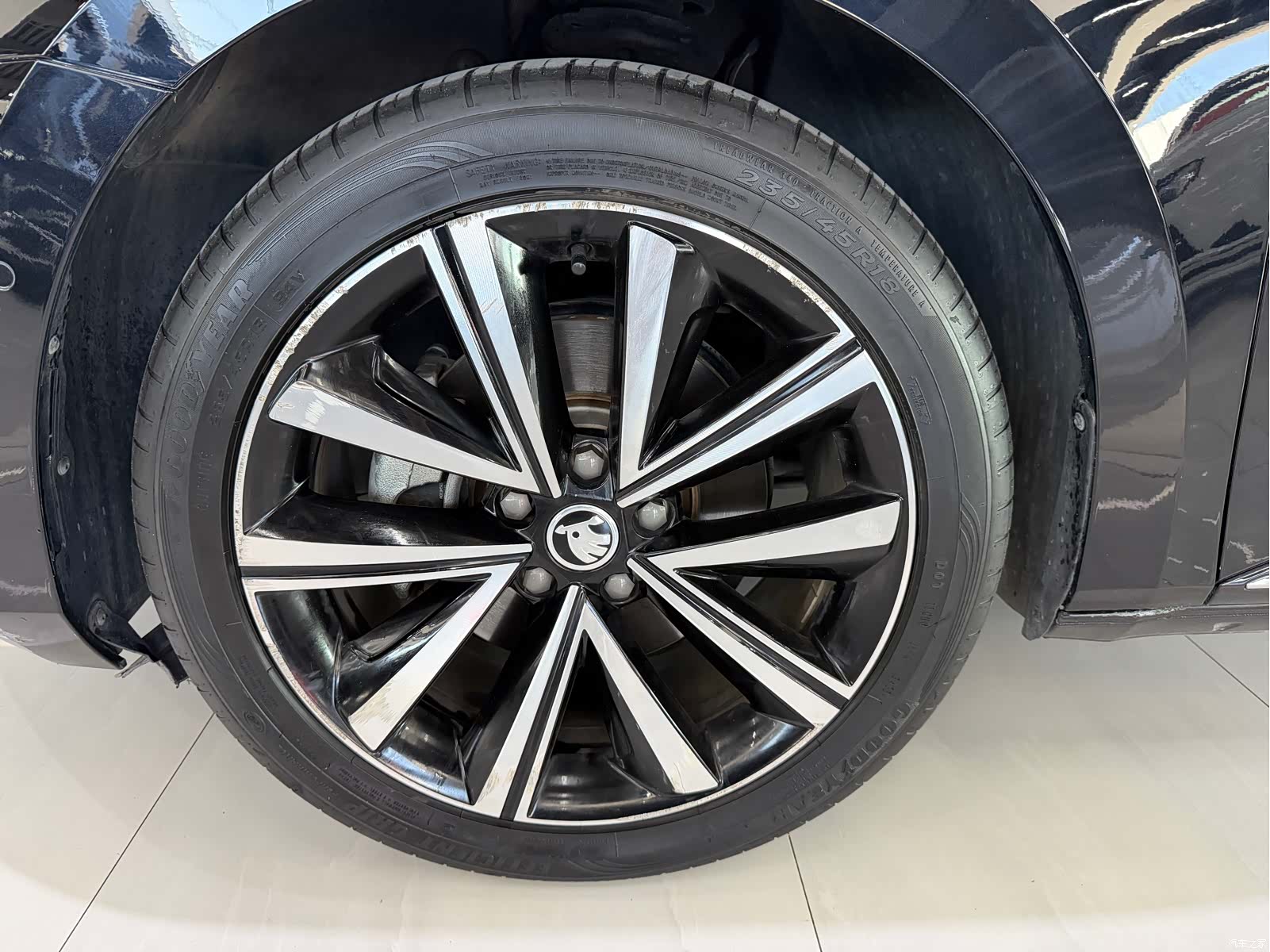 Skoda Superb, 2023 14