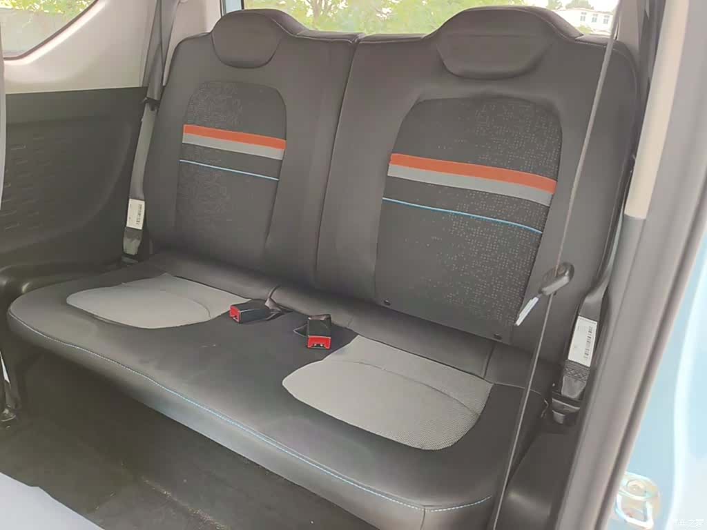Wuling MINIEV, 2021 17