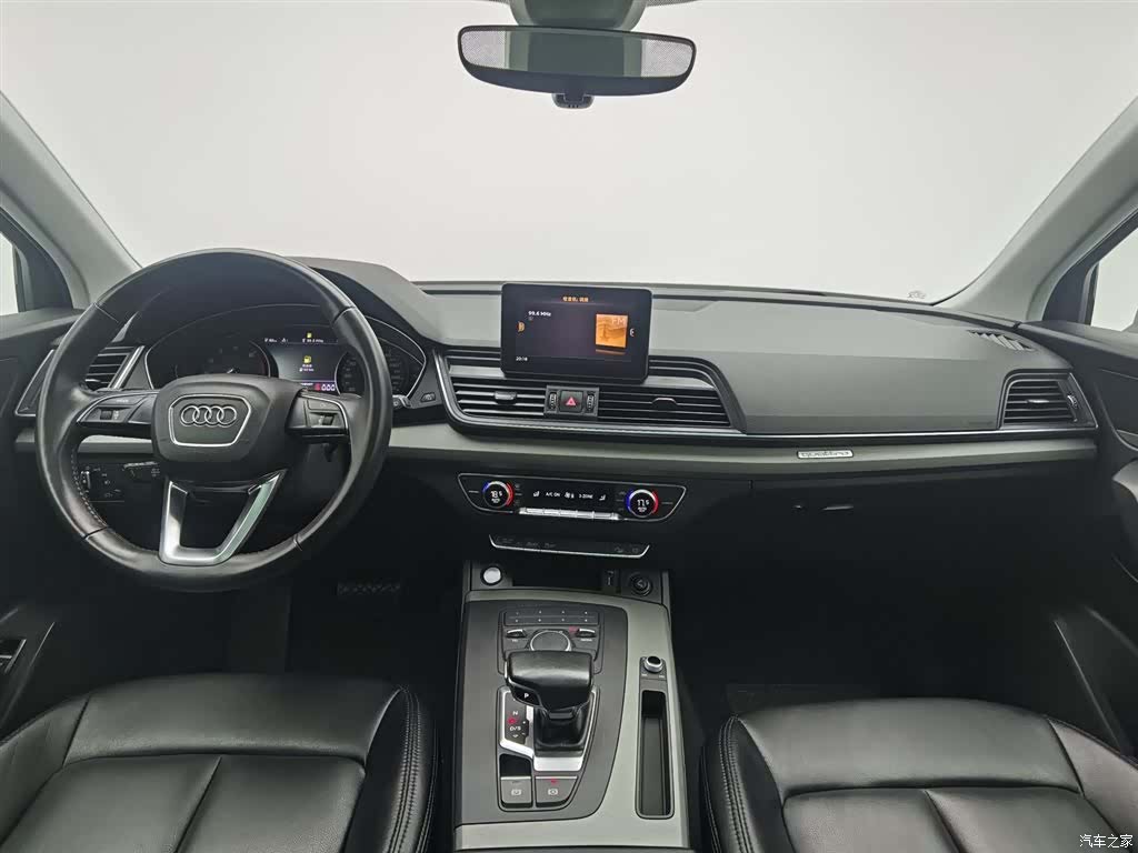 Audi Q5L, 2018 все фото