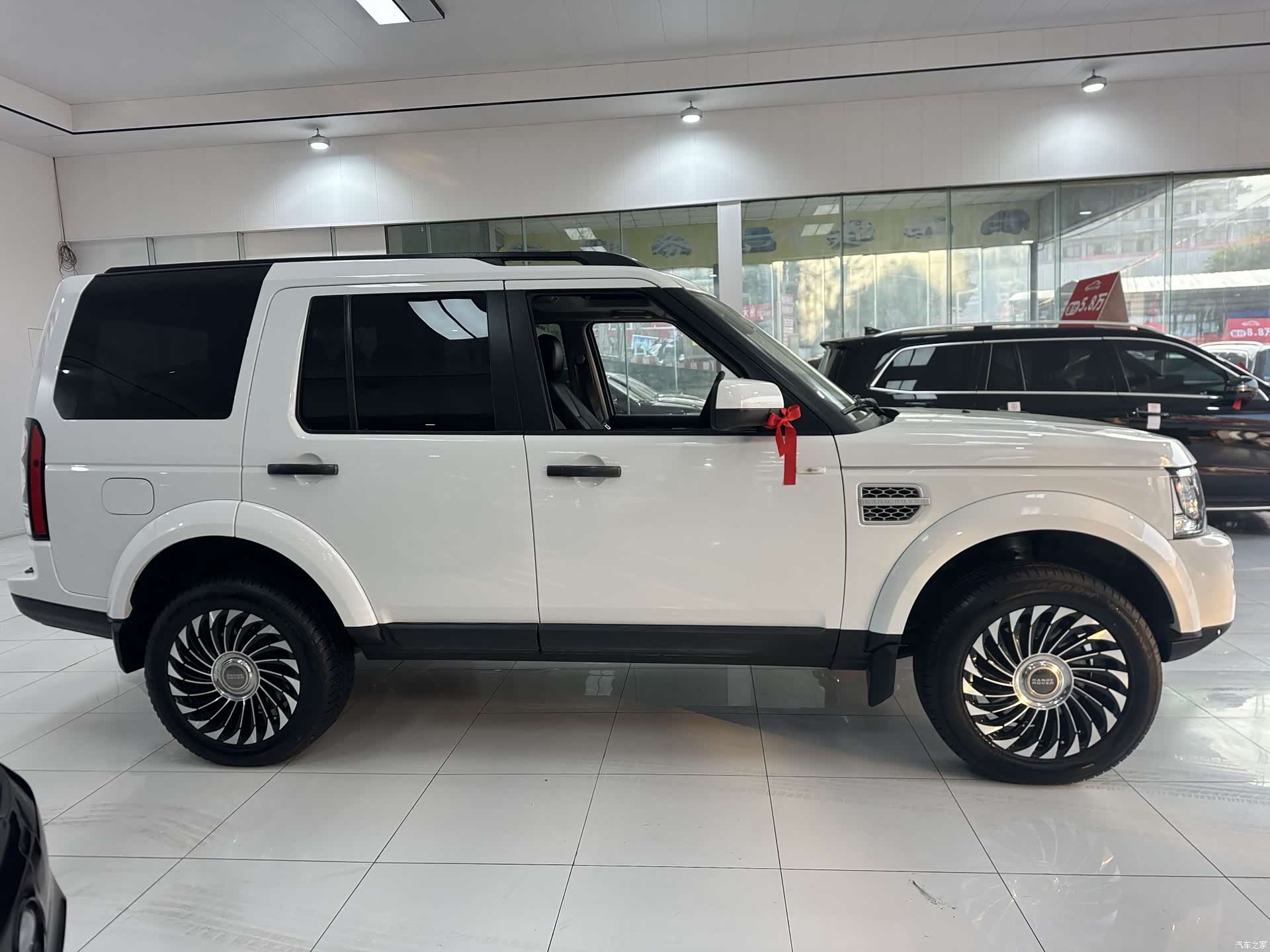 Land Rover Discovery, 2014 14