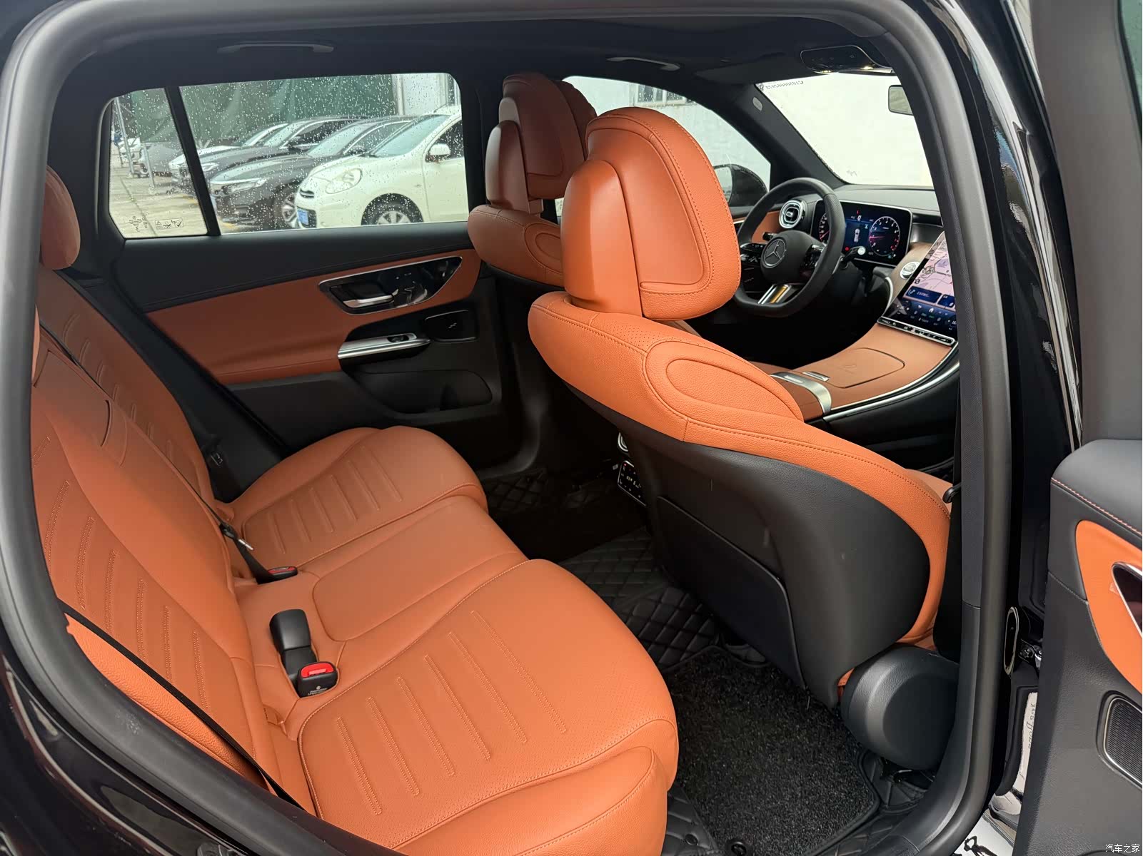 Mercedes-Benz GLC, 2025 все фото