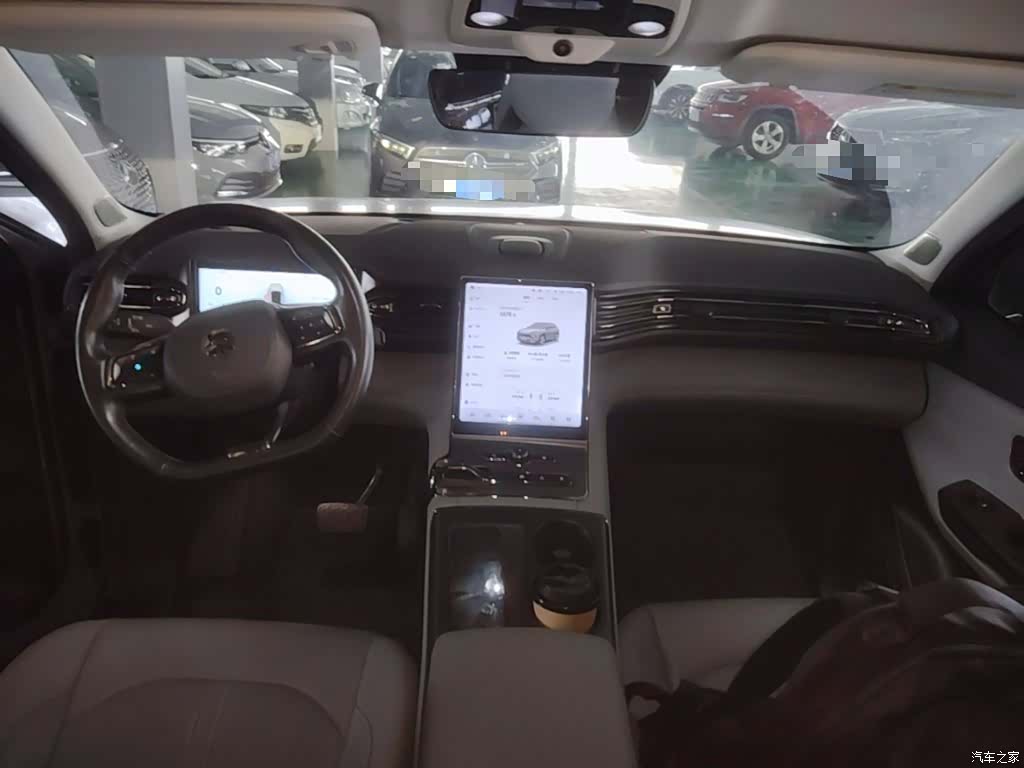 NIO ES6, 2022 10