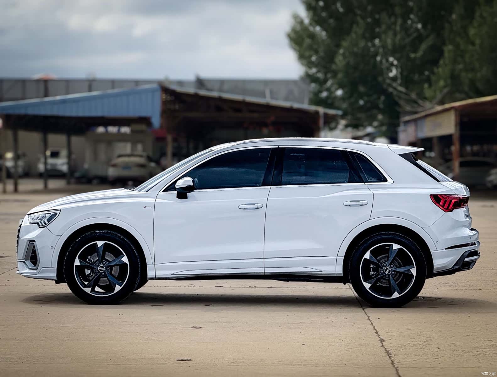 Audi Q3, 2023 7