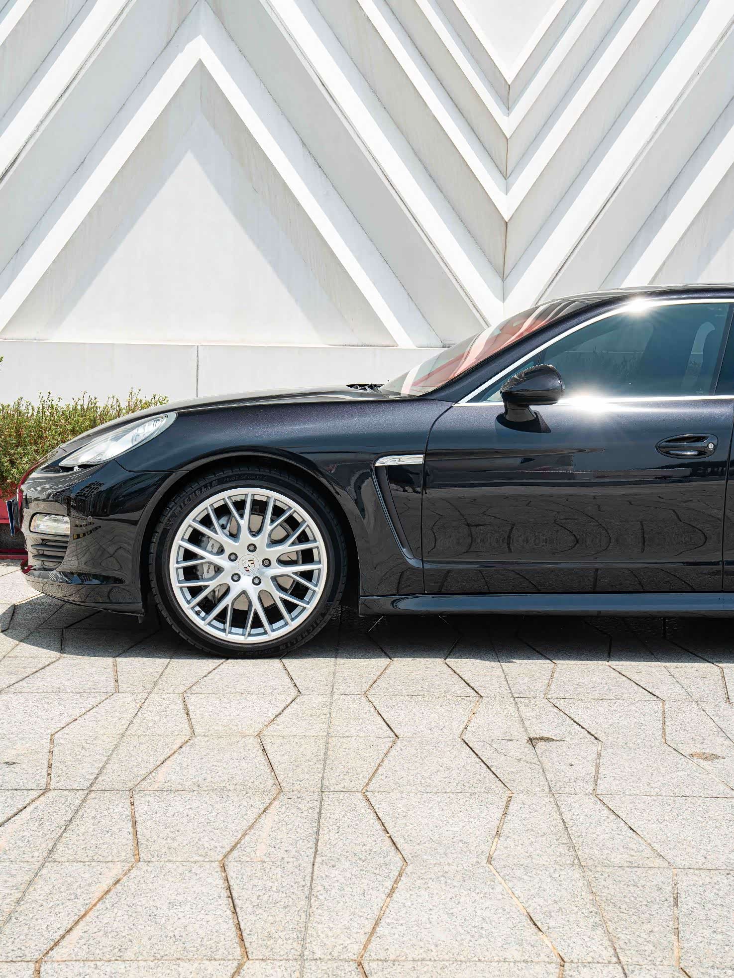 Porsche Panamera, 2010 все фото