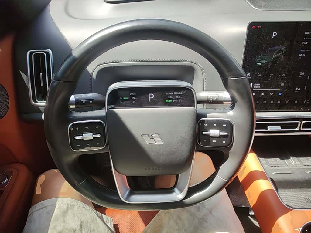 Li Auto L9, 2024 11