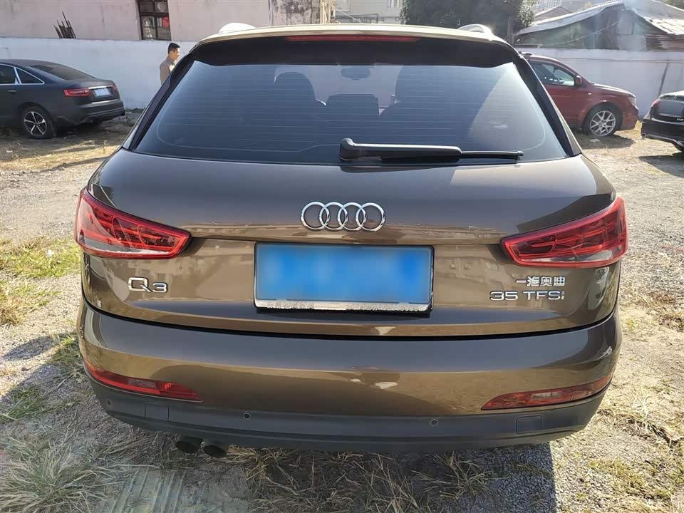 Audi Q3