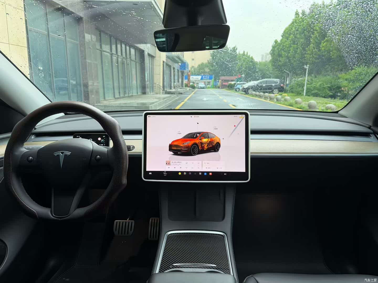 Tesla Model Y, 2023 9