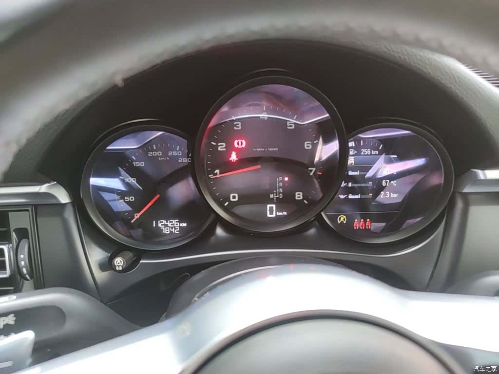 Porsche Macan, 2019 12