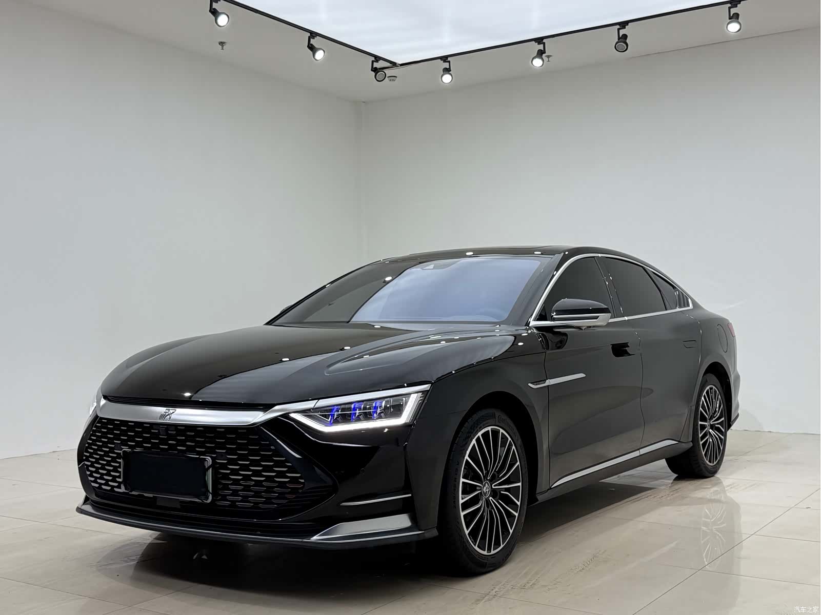 BYD Han, 2021 1