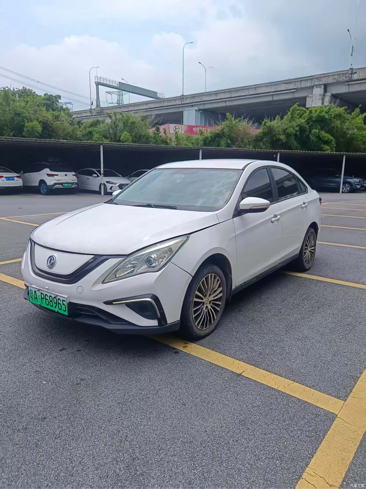 DongFeng S50EV, 2021 1