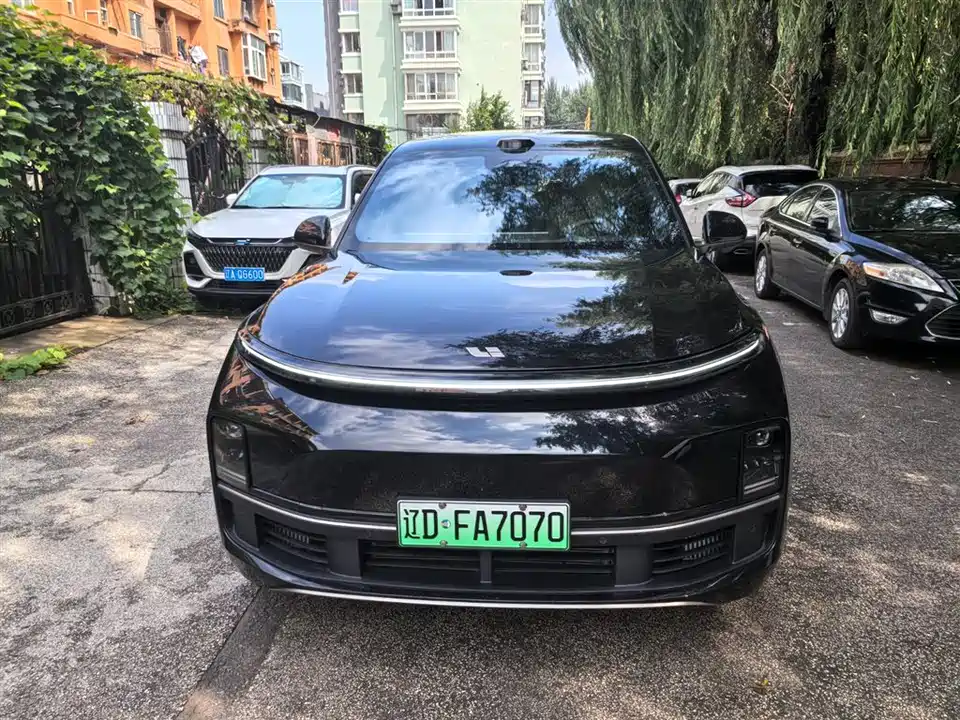 Li Auto Ideal L9