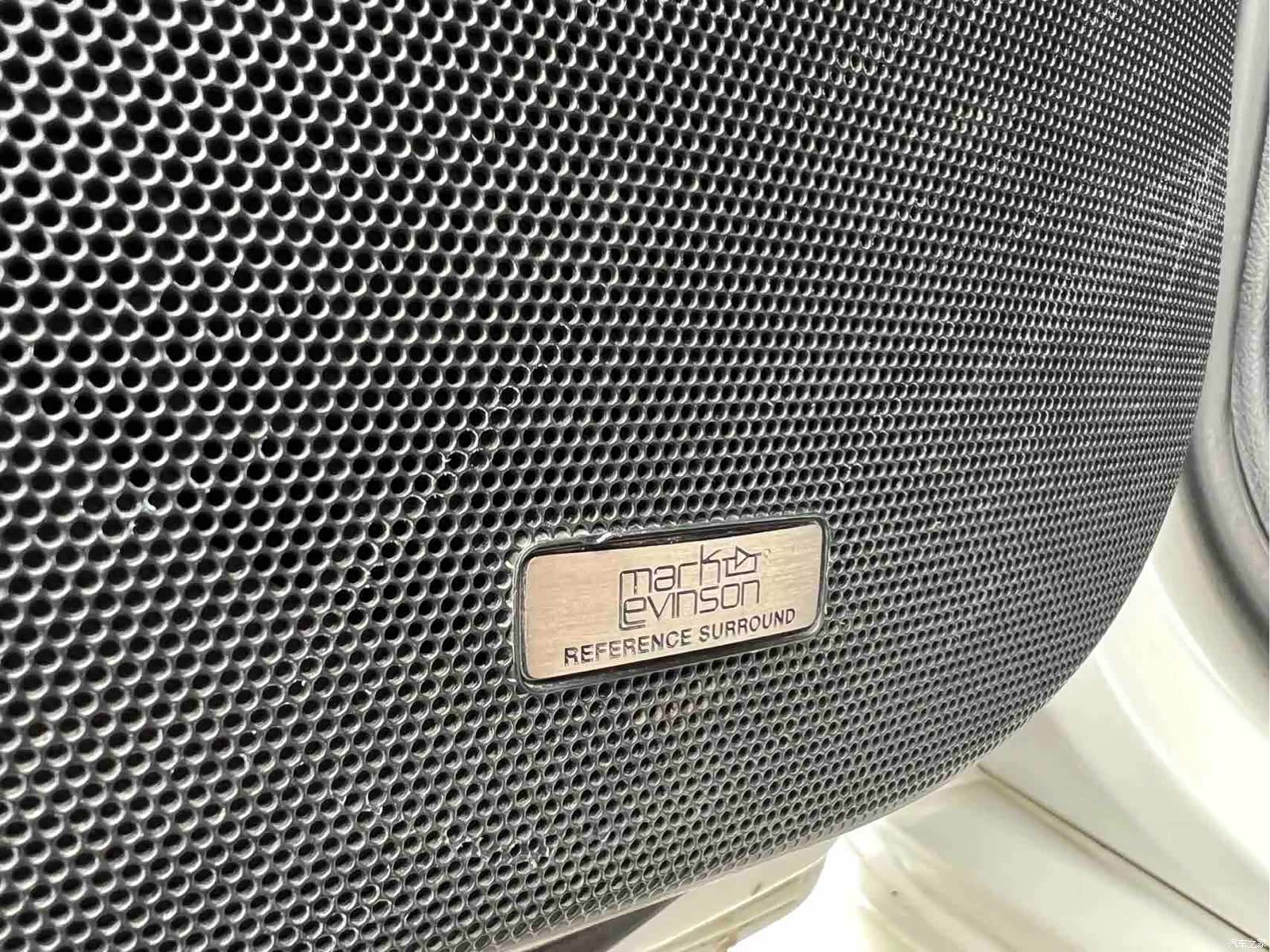 Lexus LX, 2016 21