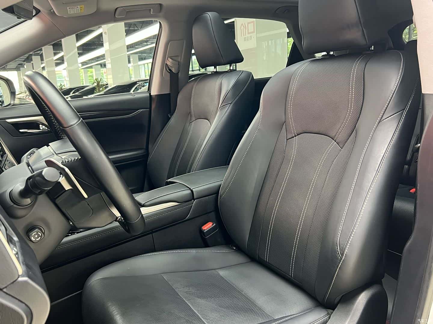 Lexus RX, 2019 9