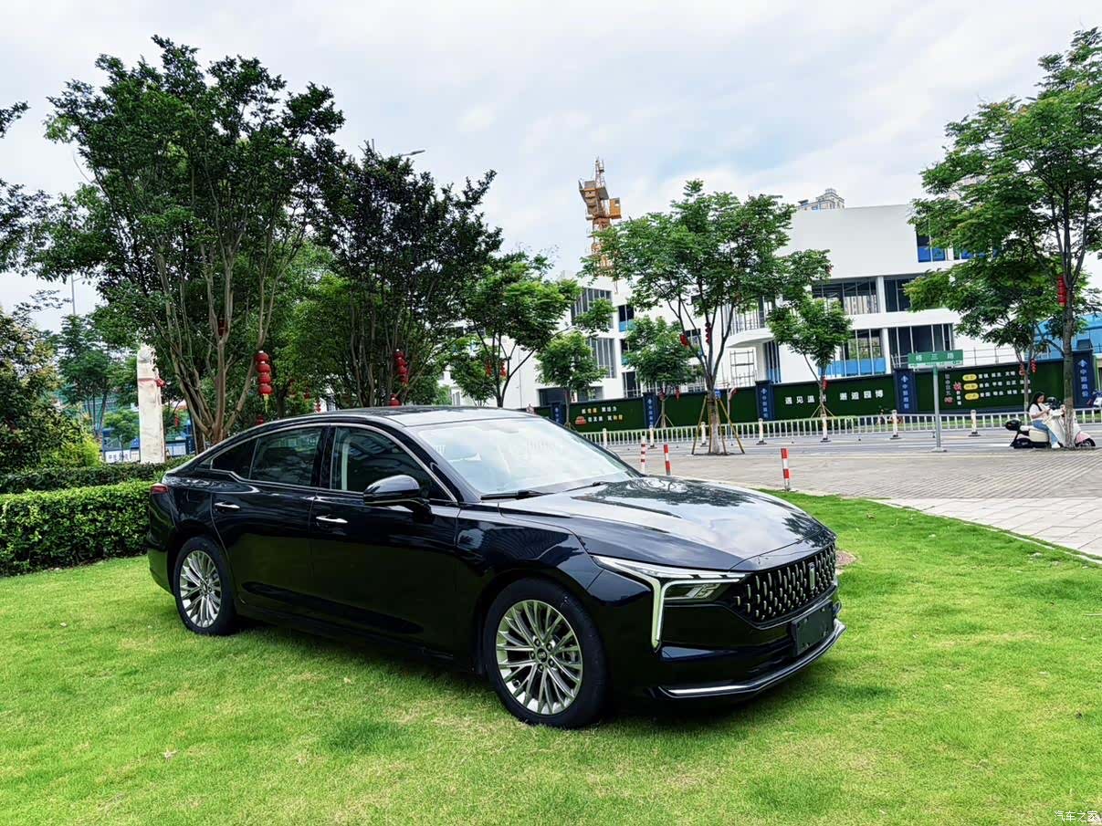 Bestune B70, 2022 3