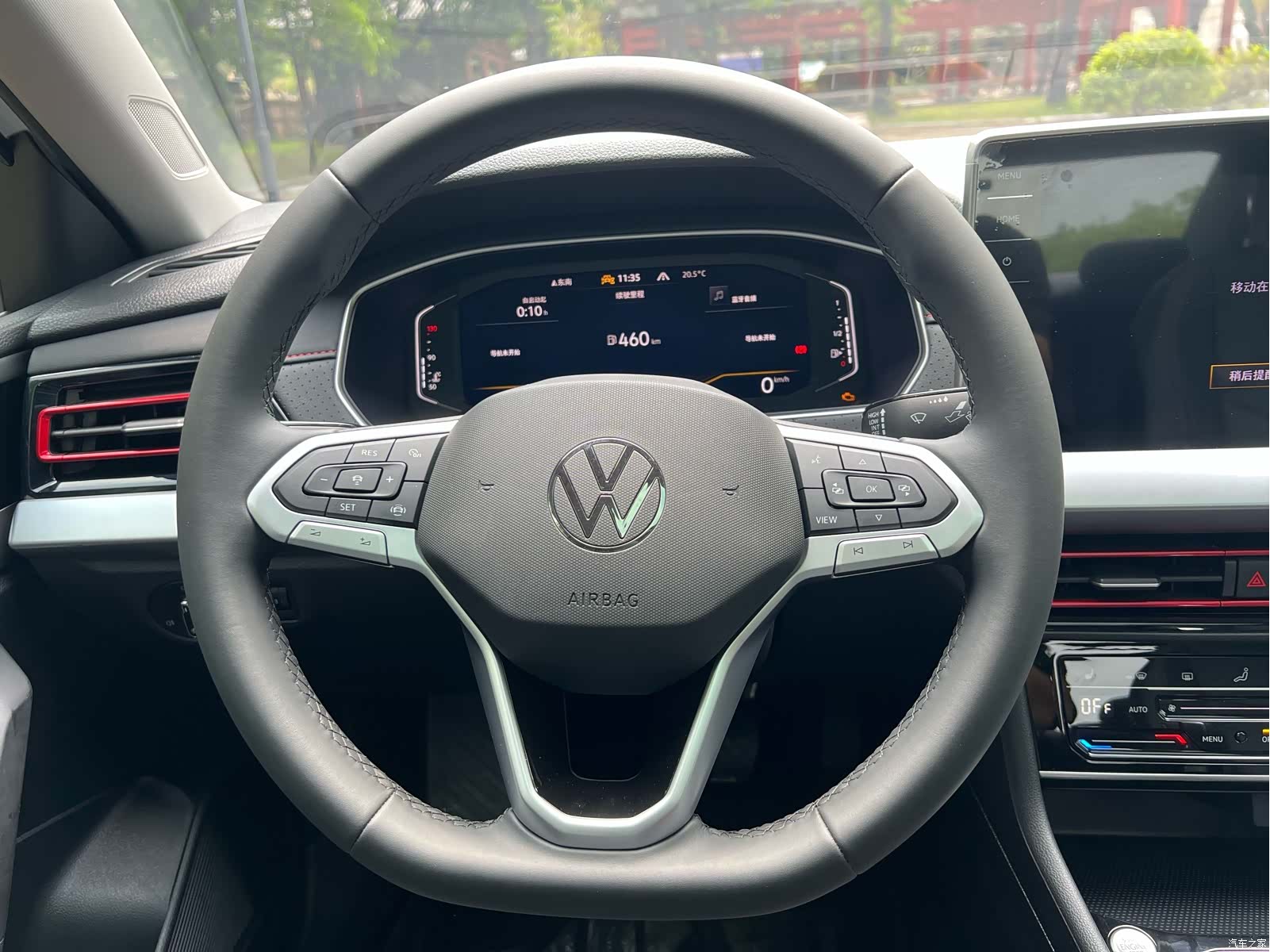 Volkswagen Lavida, 2025 11
