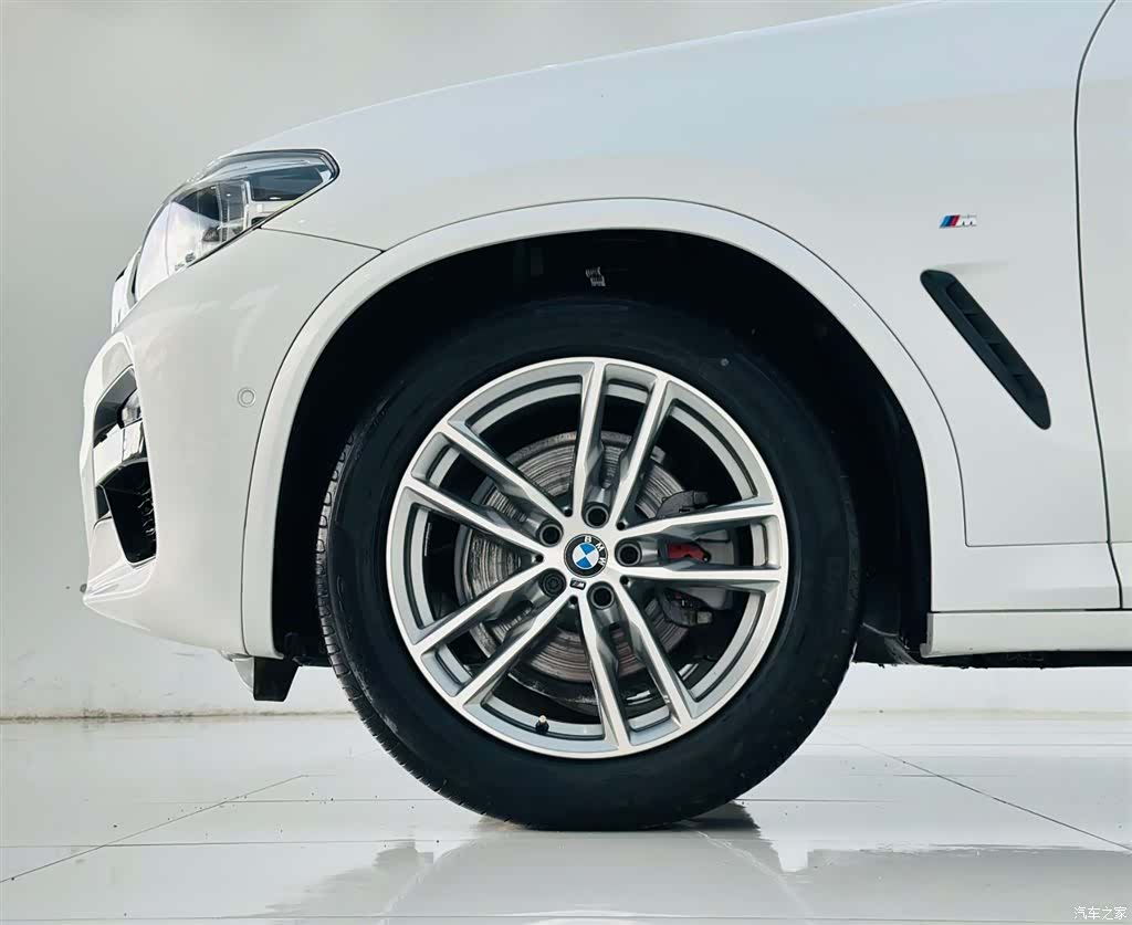 BMW X3, 2018 9