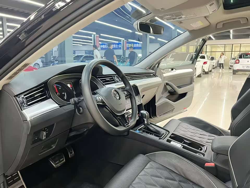 Volkswagen Magotan GTE