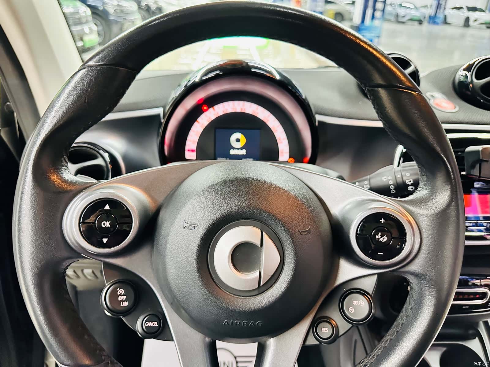 Smart Fortwo, 2018 31