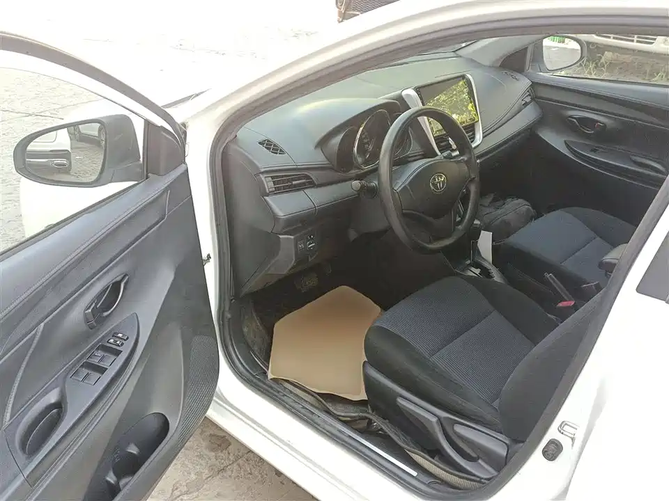 Toyota YARiS L Zhixuan