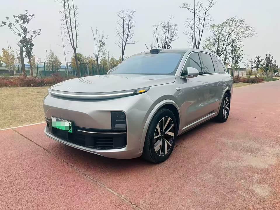 Li Auto Ideal L8