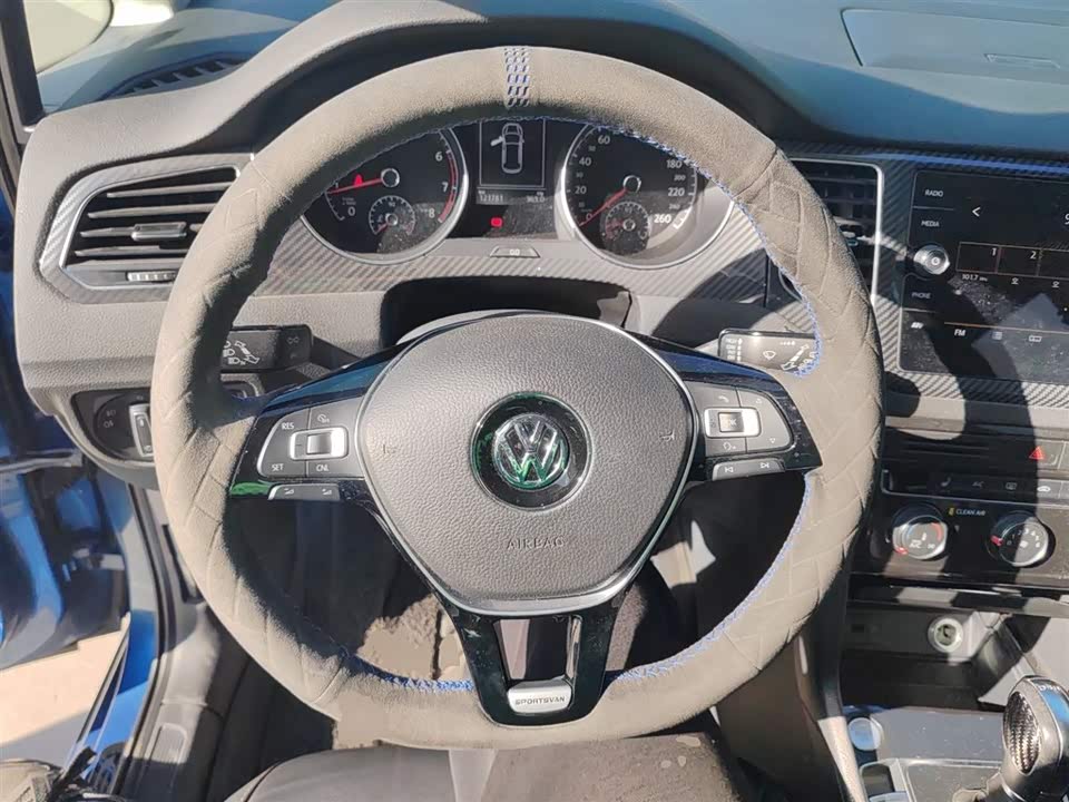 Volkswagen Golf*Jiayu