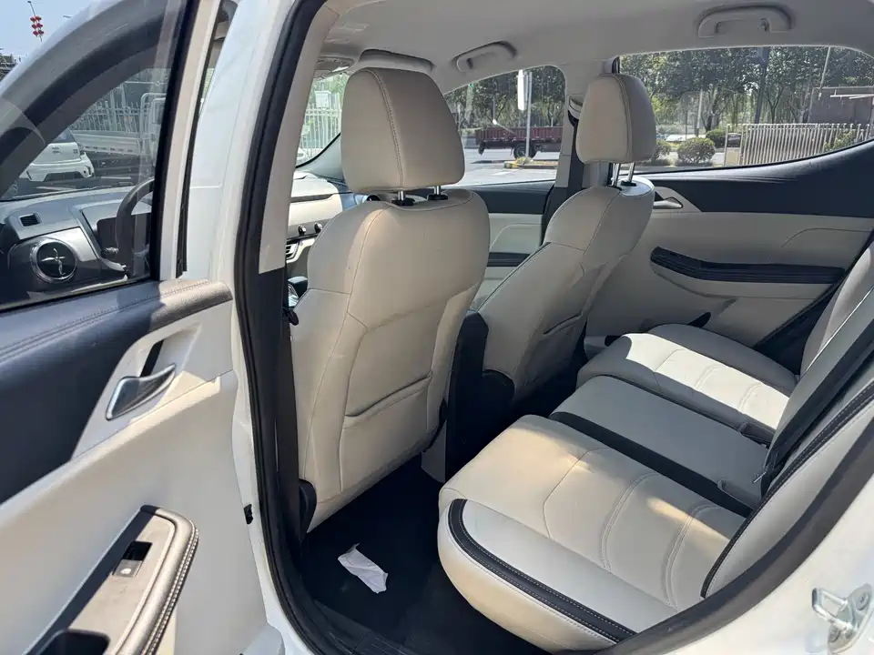 BYD Yuan Pro BYD Yuan Pro