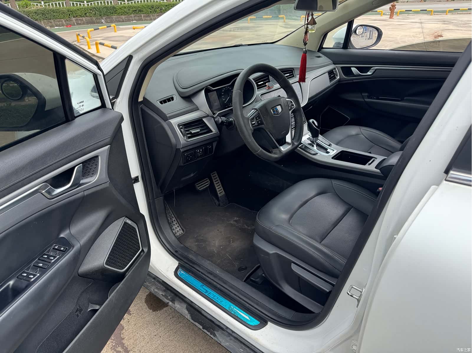 Geely Emgrand, 2018 8