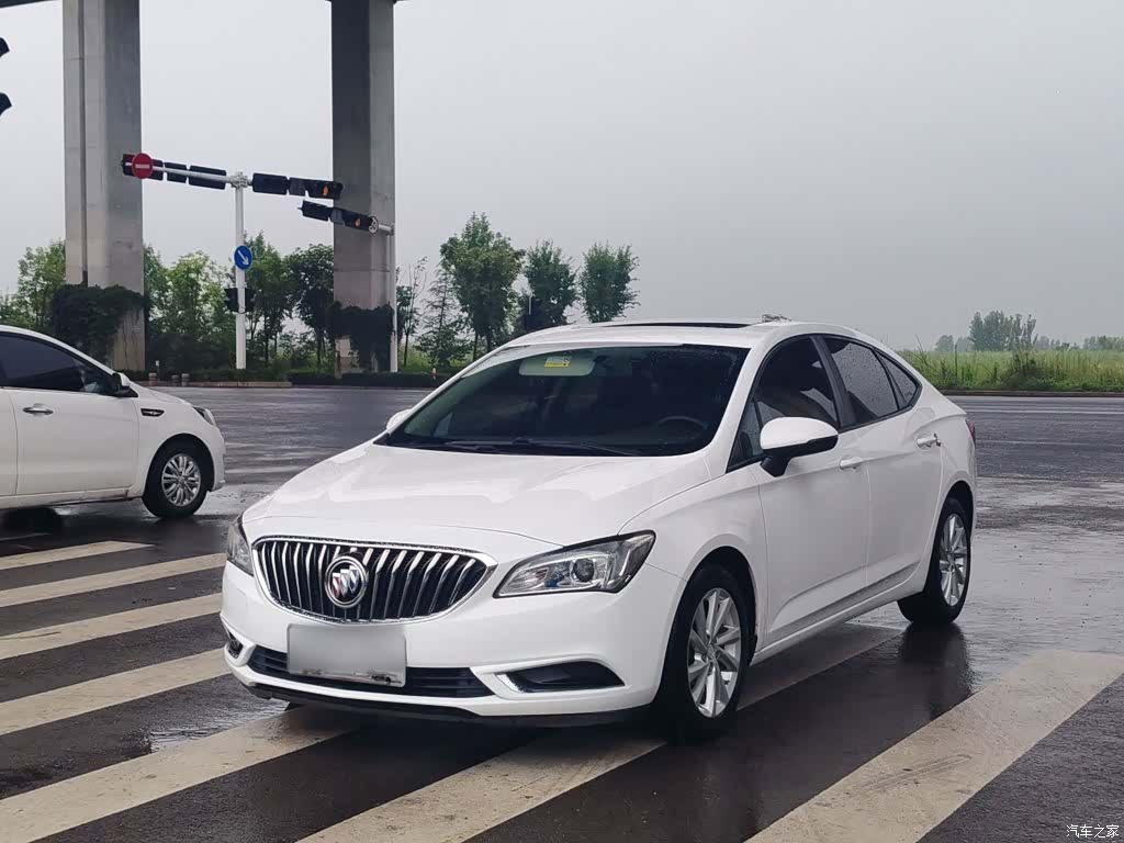 Buick Verano, 2017 1