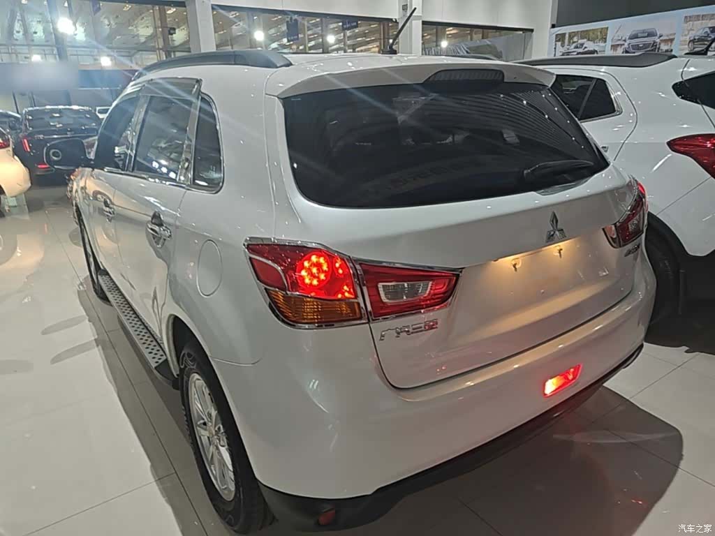 Mitsubishi ASX, 2015 23
