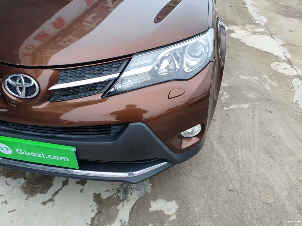 Toyota RAV4, 2014 18