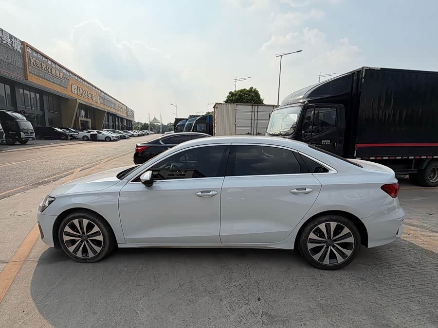 Audi A3 2021, фото 4