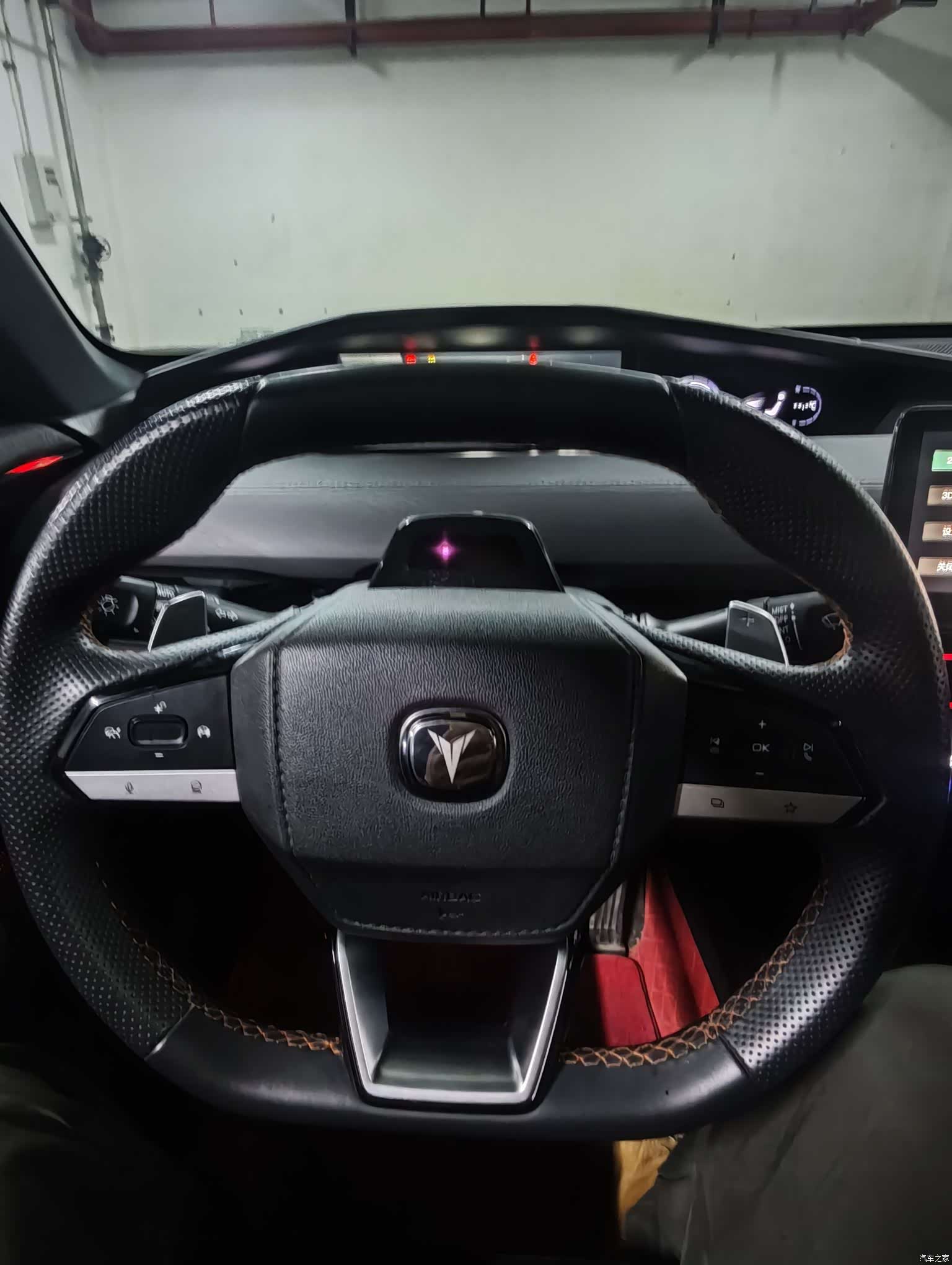Changan UNI-V, 2023 16