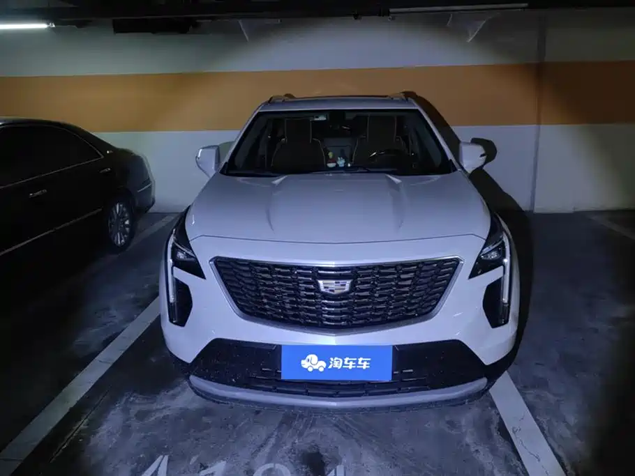 Cadillac XT4