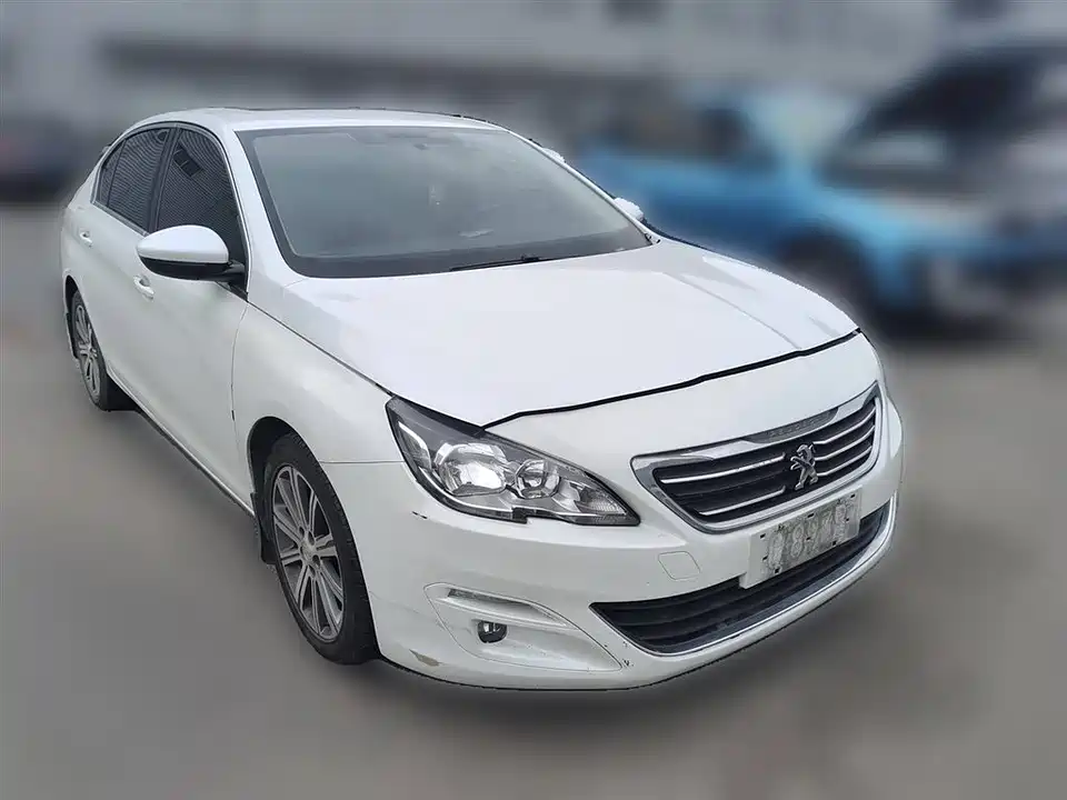 Peugeot 408