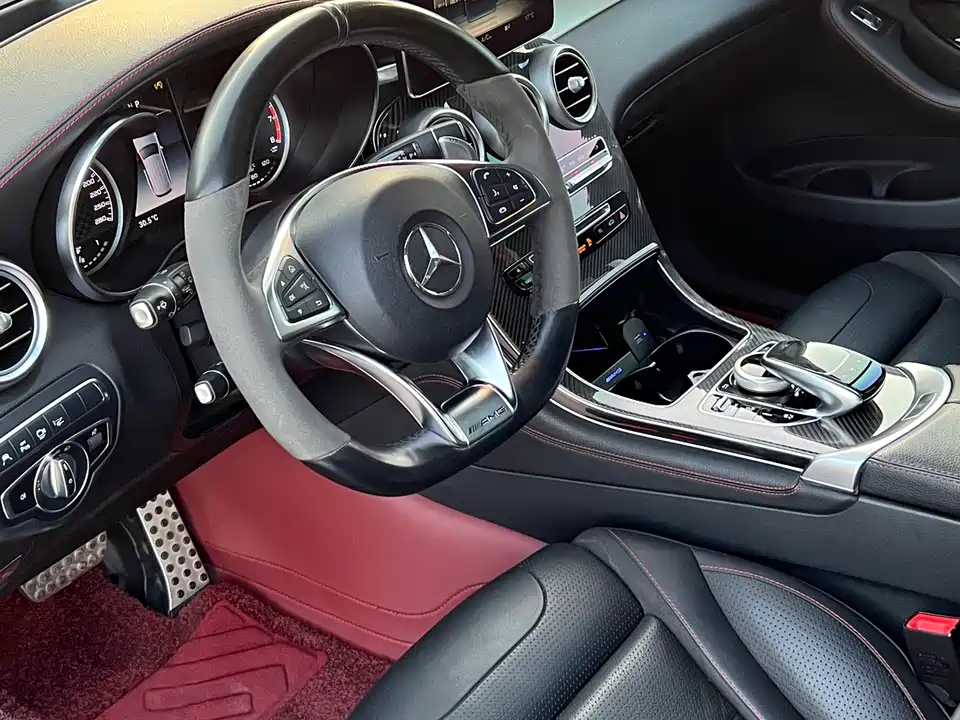 Mercedes-Benz GLC AMG