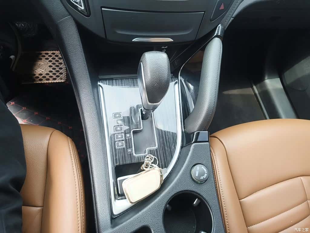 Nissan MX5, 2017 14