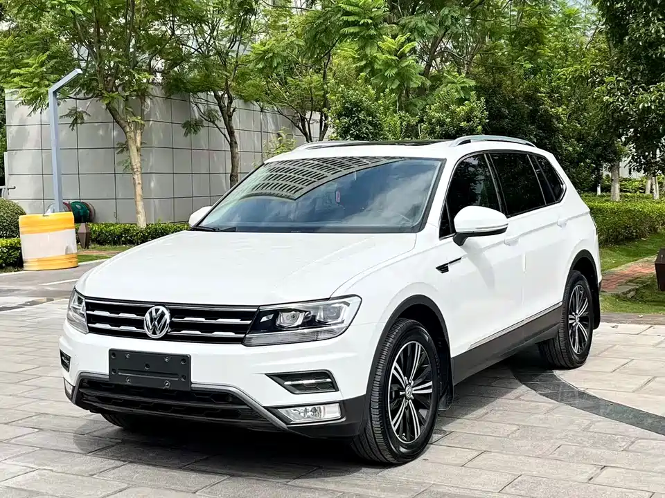 Volkswagen Tiguan L