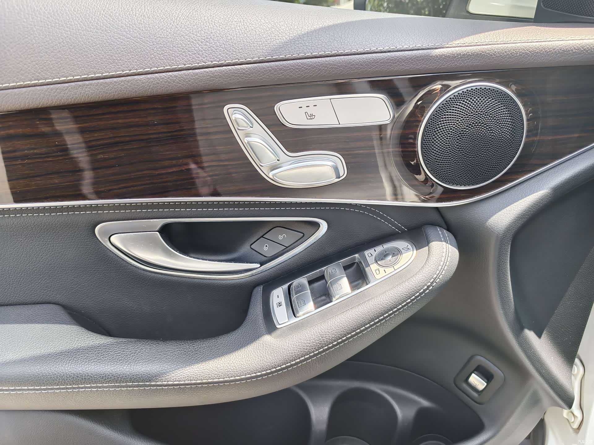 Mercedes-Benz GLC, 2017 11