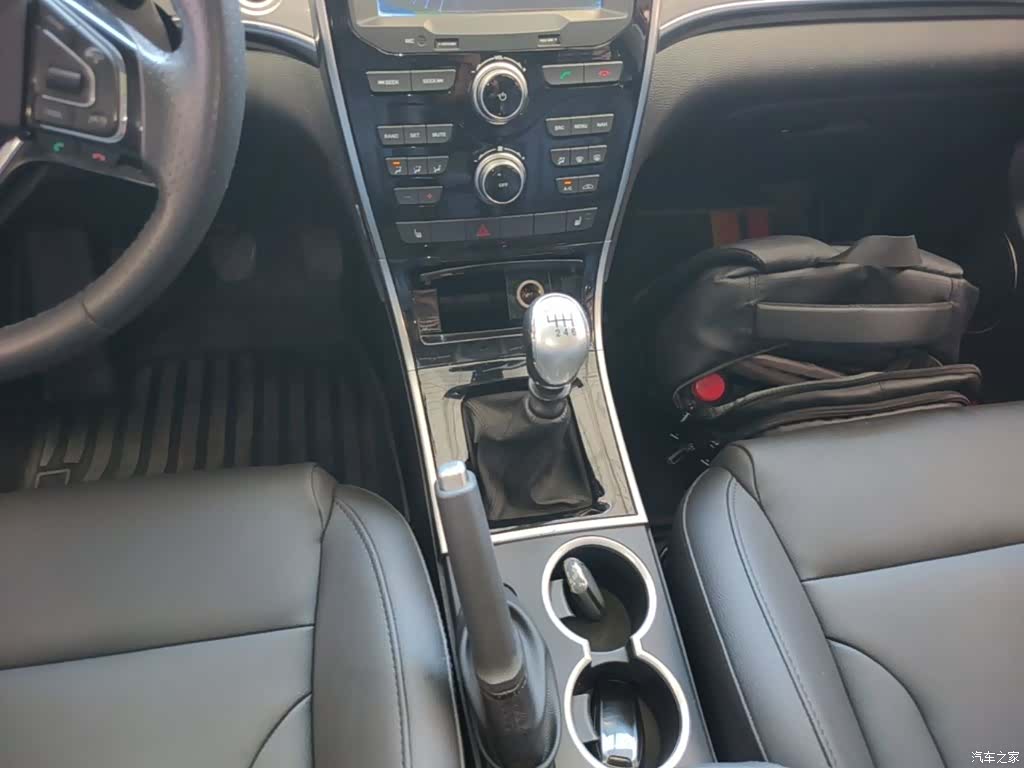 Haval H2, 2015 14