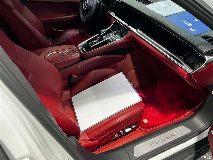 Porsche Panamera, 2017 12