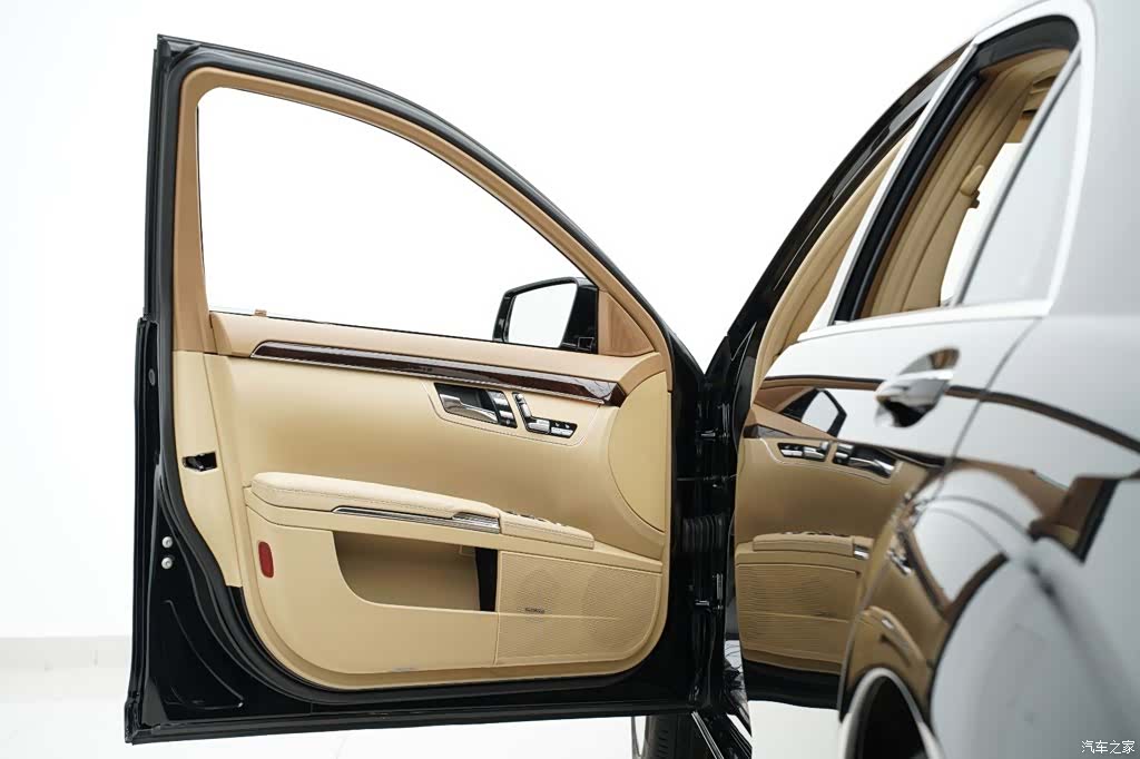 Mercedes-Benz S-Class, 2010 26