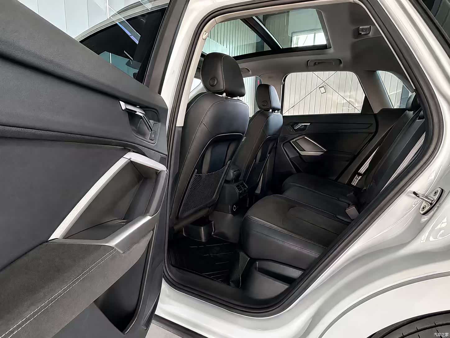 Audi Q3, 2022 16