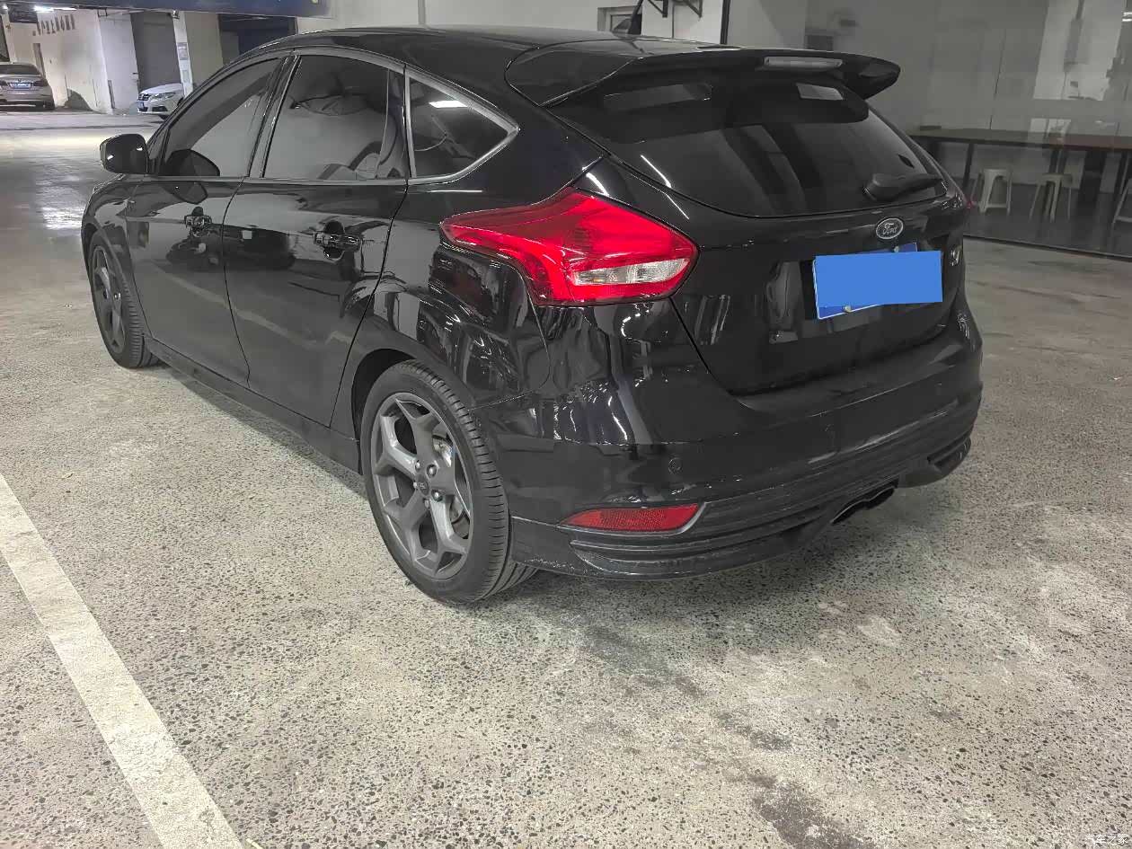 Ford Focus, 2018 9
