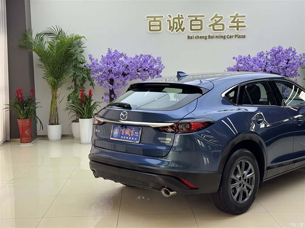 Mazda CX-4, 2022 7