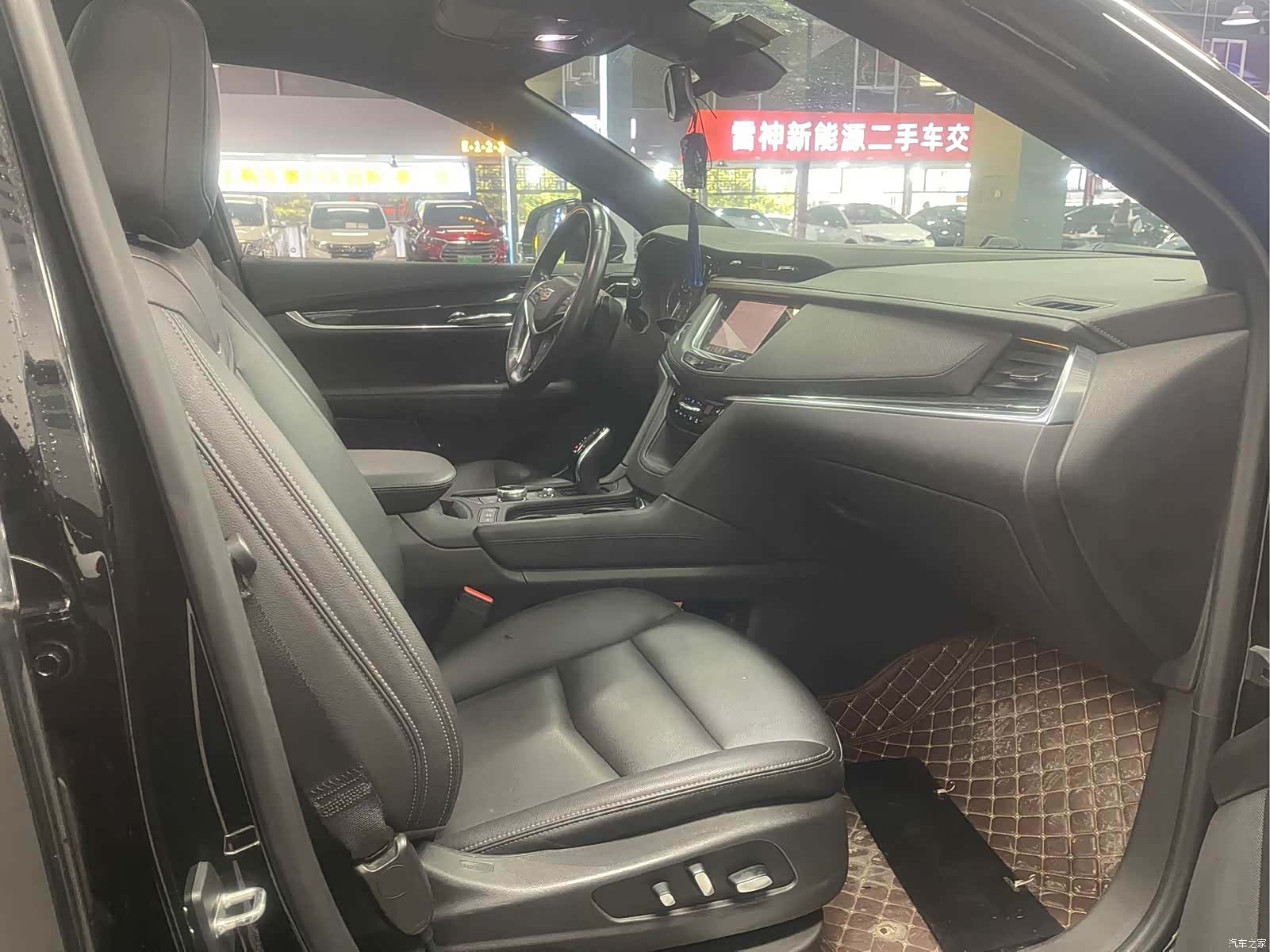 Cadillac XT5, 2020 11
