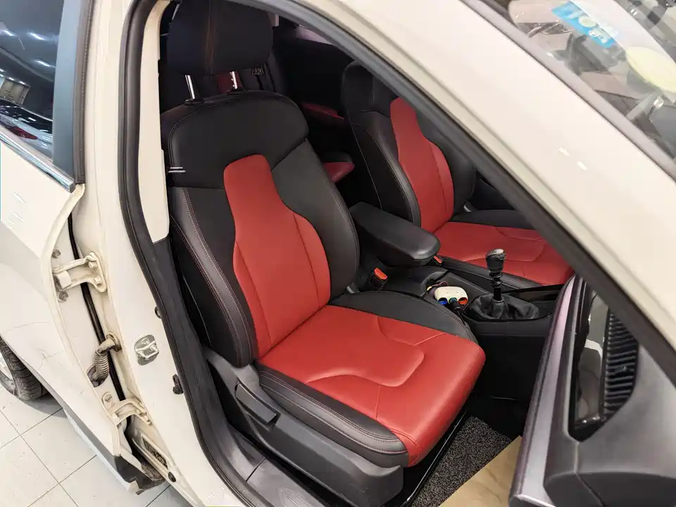 Haval H2s Haval H2s