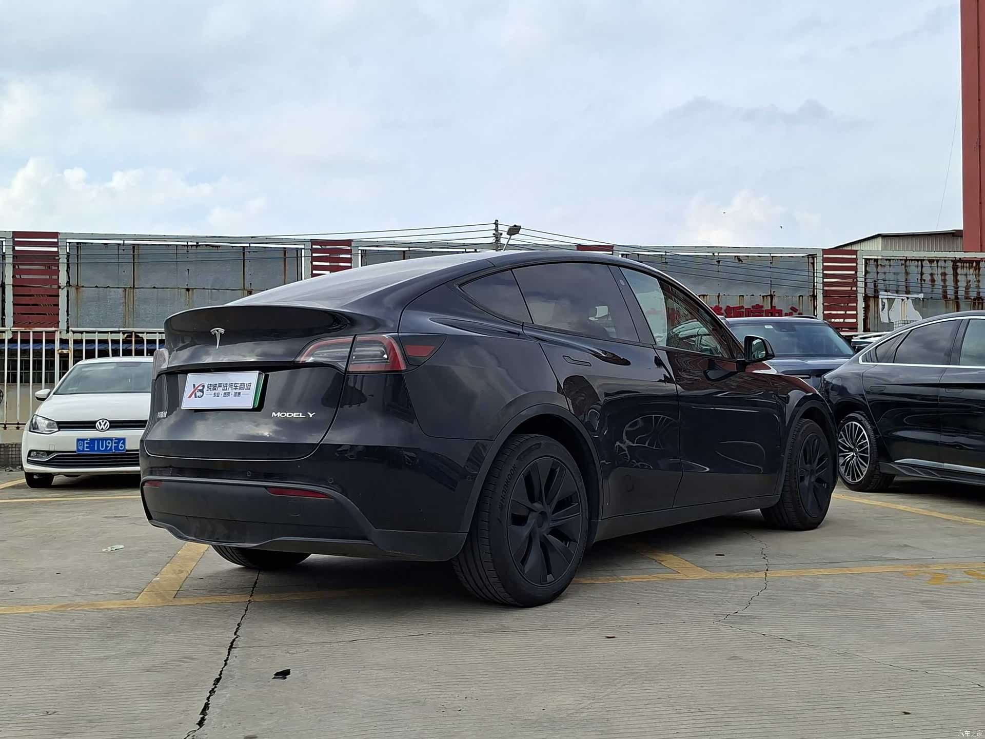 Tesla Model Y, 2024 20