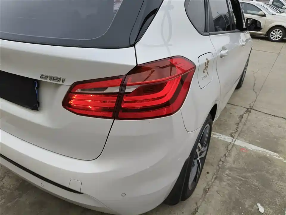 BMW 2 series station wagon